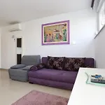 豪华城市中心公寓式酒店 扎达尔